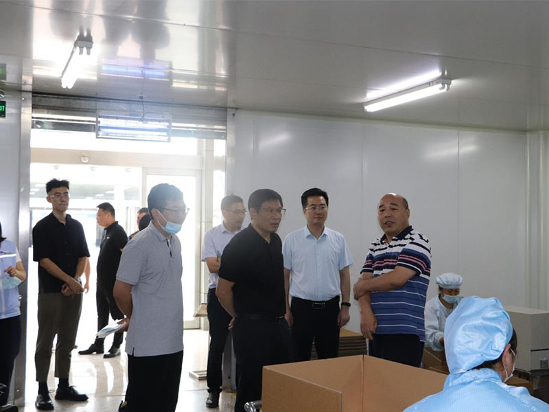 新鄉縣委副書(shū)記縣長(cháng)李紹青帶隊蒞臨公司調研工作